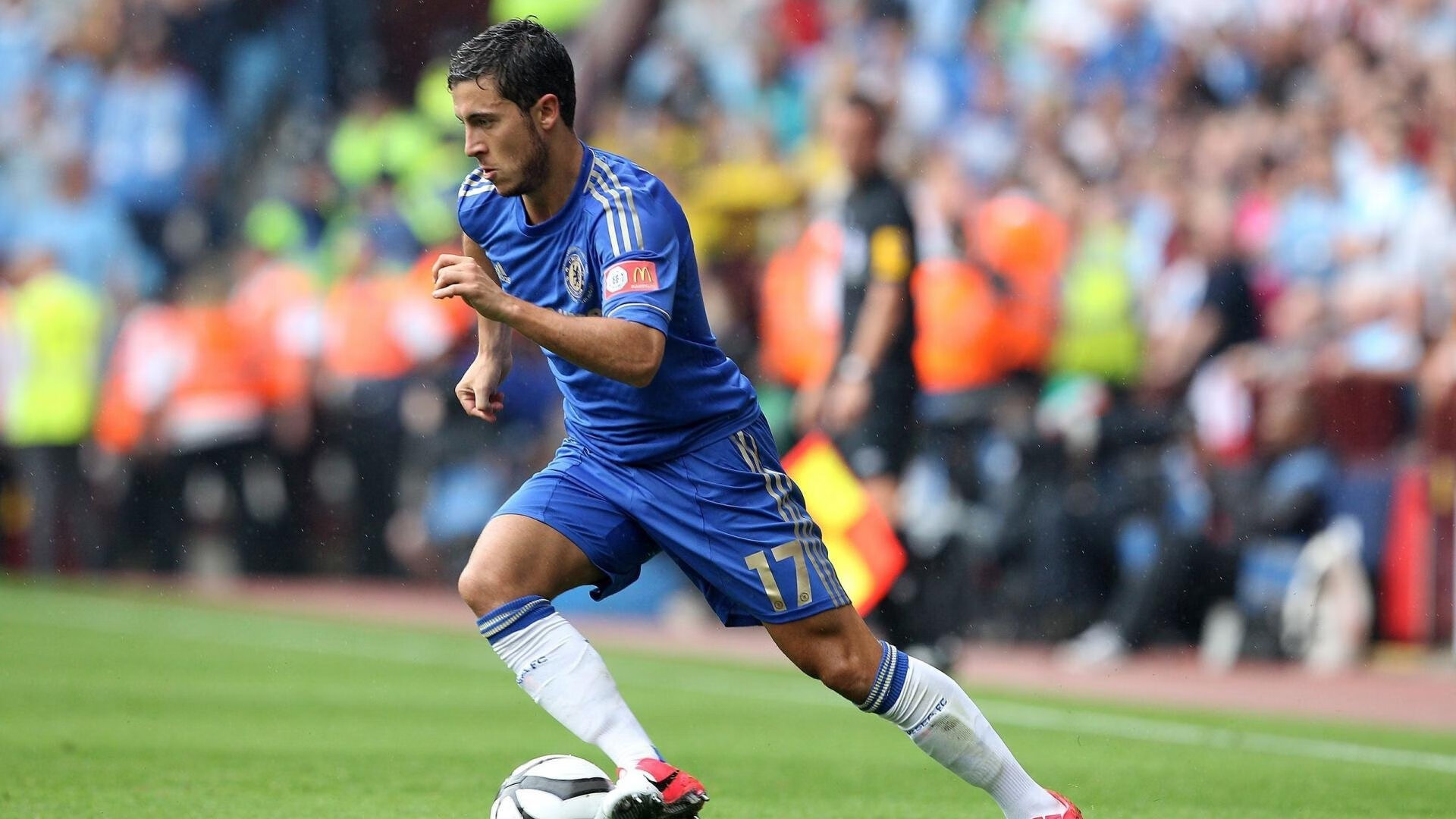 塞恩斯高光映照法拉利觉醒，威廉姆斯绝杀终结梅赛德斯神话